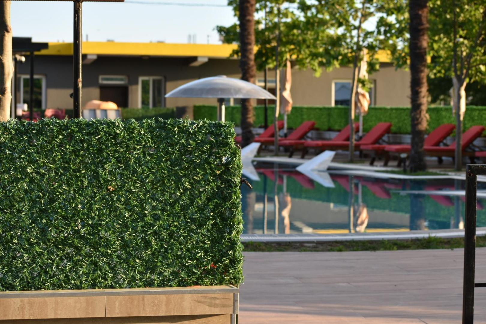Hotel Qetesia-Te Indriti เวลิโปเยอ ภายนอก รูปภาพ